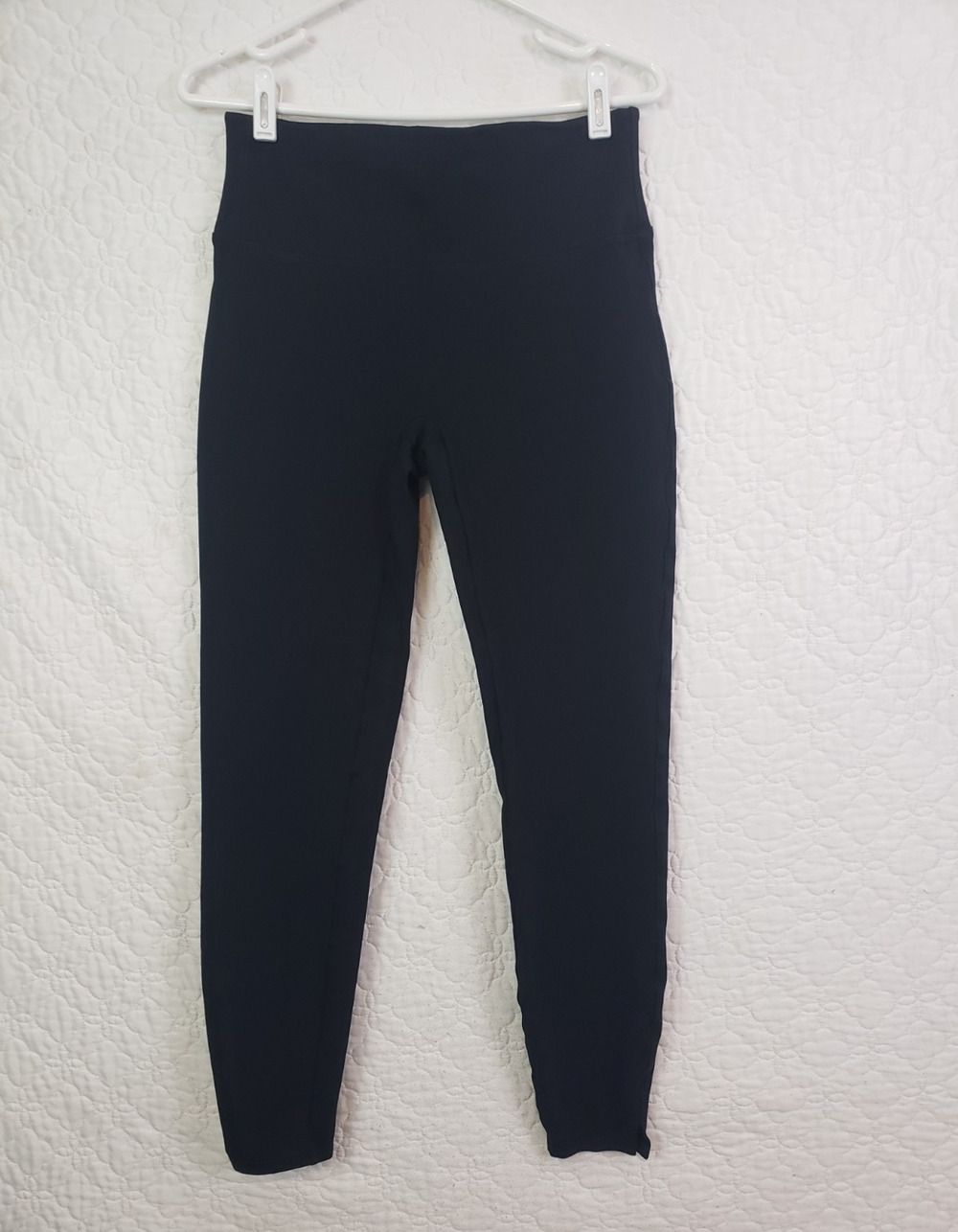 SPANX Women's Pants Size M Black High Rise Skinny Leggings Pull-On Travel GYM
